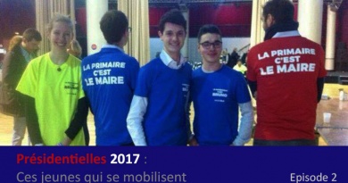De jeunes militants arborant leur Tshirt La Primaire, c’est Le Maire.