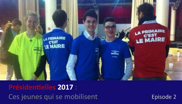 De jeunes militants arborant leur Tshirt La Primaire, c’est Le Maire.